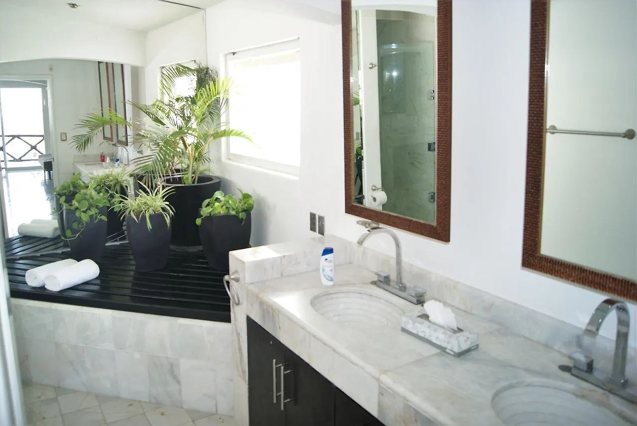 Caribbean Cancun Luxury B&B