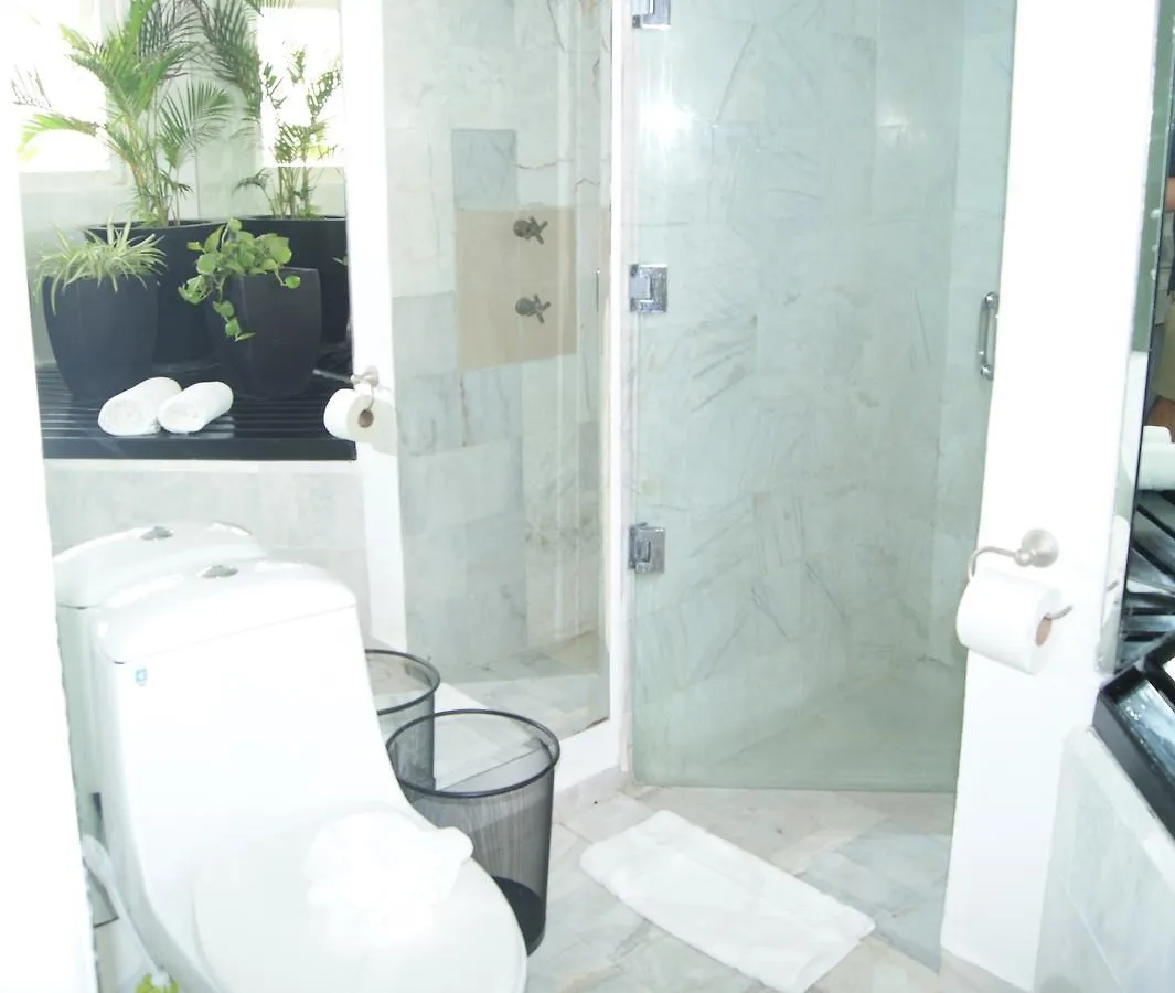 Caribbean Cancun Luxury B&B 2*,