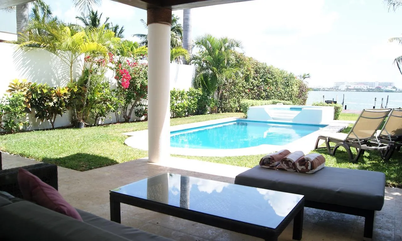Caribbean Cancun Luxury B&B