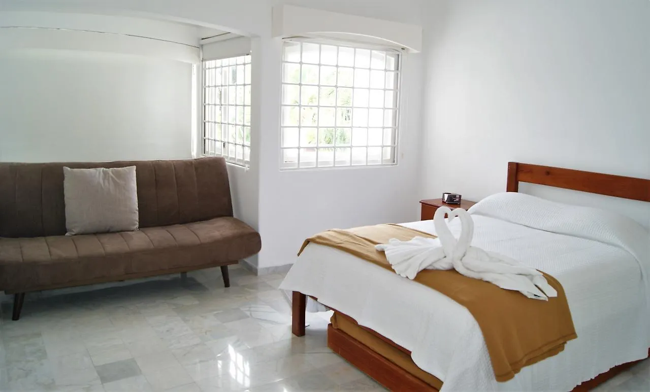 Caribbean Cancun Luxury B&B 2*,  멕시코
