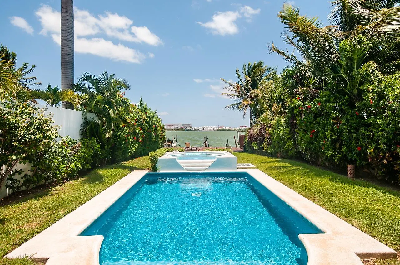 Caribbean Cancun Luxury B&B